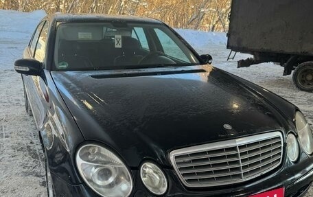Mercedes-Benz E-Класс, 2004 год, 680 000 рублей, 4 фотография