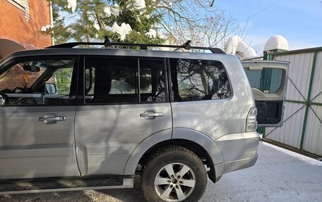 Mitsubishi Pajero IV, 2013 год, 2 200 000 рублей, 8 фотография