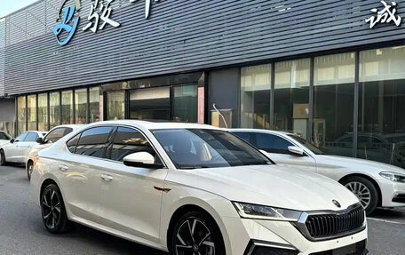 Skoda Octavia IV, 2022 год, 1 720 017 рублей, 3 фотография