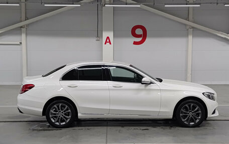 Mercedes-Benz C-Класс, 2018 год, 2 650 000 рублей, 4 фотография