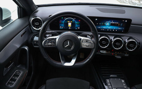 Mercedes-Benz A-Класс, 2020 год, 2 179 000 рублей, 11 фотография