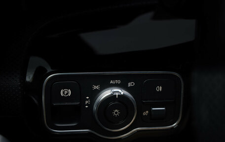 Mercedes-Benz A-Класс, 2020 год, 2 179 000 рублей, 24 фотография