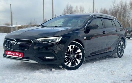 Opel Insignia II рестайлинг, 2019 год, 2 300 000 рублей, 28 фотография