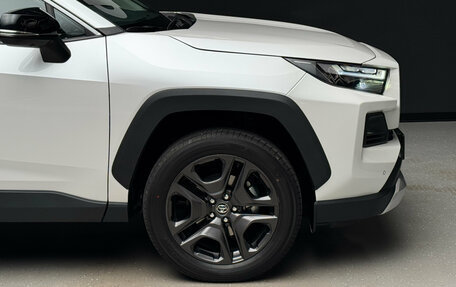 Toyota RAV4, 2025 год, 4 250 000 рублей, 7 фотография