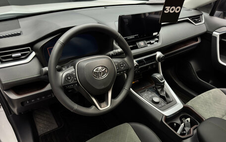 Toyota RAV4, 2025 год, 4 250 000 рублей, 10 фотография