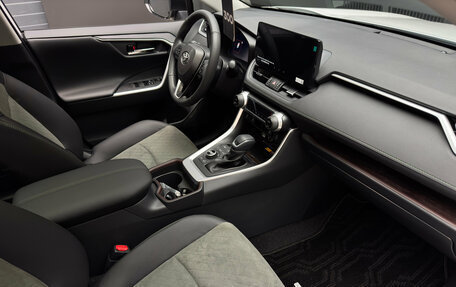 Toyota RAV4, 2025 год, 4 250 000 рублей, 11 фотография