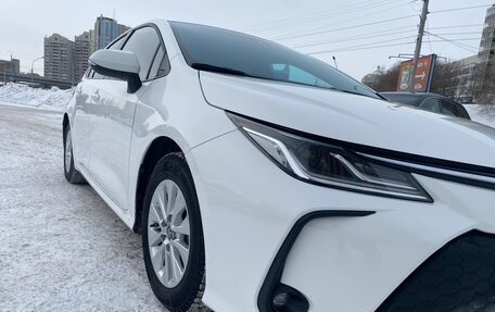 Toyota Corolla, 2021 год, 1 950 000 рублей, 4 фотография