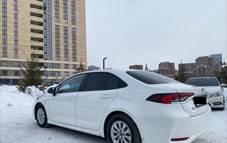 Toyota Corolla, 2021 год, 1 950 000 рублей, 10 фотография