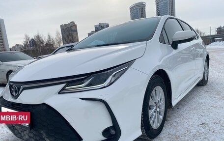 Toyota Corolla, 2021 год, 1 950 000 рублей, 3 фотография