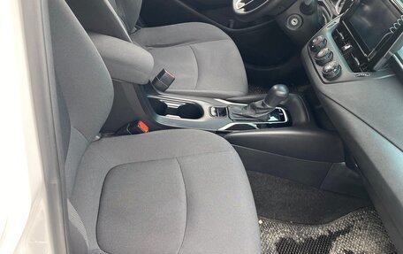 Toyota Corolla, 2021 год, 1 950 000 рублей, 14 фотография