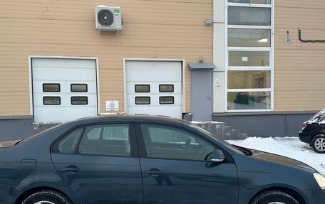 Volkswagen Jetta VI, 2010 год, 700 000 рублей, 12 фотография