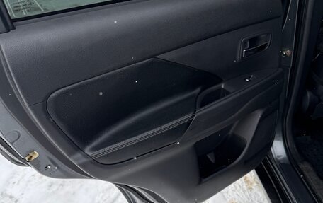 Mitsubishi Outlander III рестайлинг 3, 2018 год, 2 800 000 рублей, 12 фотография