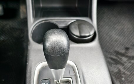 Mitsubishi Outlander III рестайлинг 3, 2013 год, 1 200 000 рублей, 10 фотография