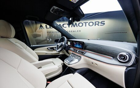 Mercedes-Benz V-Класс, 2026 год, 14 830 000 рублей, 15 фотография