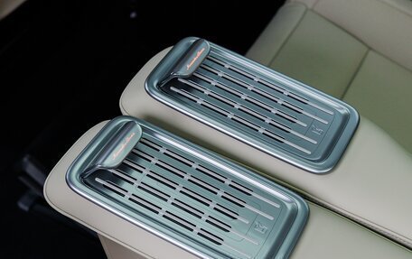 Mercedes-Benz V-Класс, 2026 год, 14 830 000 рублей, 33 фотография