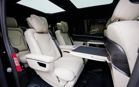 Mercedes-Benz V-Класс, 2026 год, 14 830 000 рублей, 29 фотография