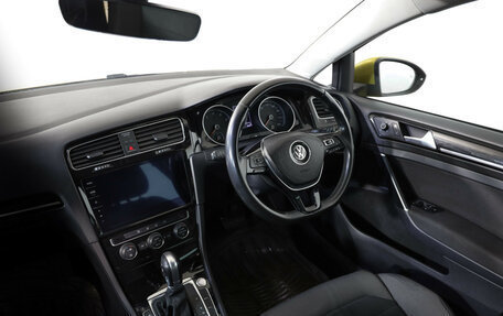 Volkswagen Golf VII, 2017 год, 1 099 000 рублей, 9 фотография