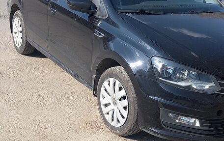 Volkswagen Polo VI (EU Market), 2017 год, 1 140 000 рублей, 2 фотография