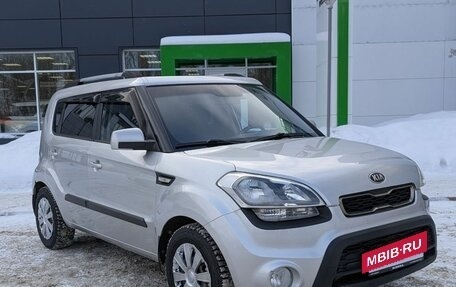 KIA Soul II рестайлинг, 2013 год, 879 000 рублей, 3 фотография