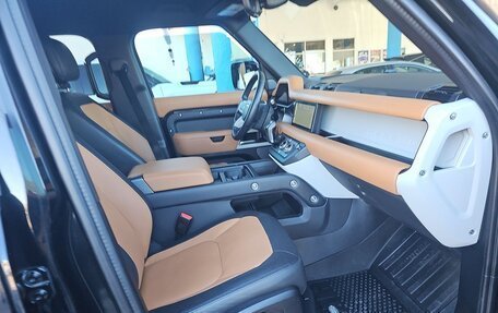 Land Rover Defender II, 2024 год, 9 848 000 рублей, 10 фотография