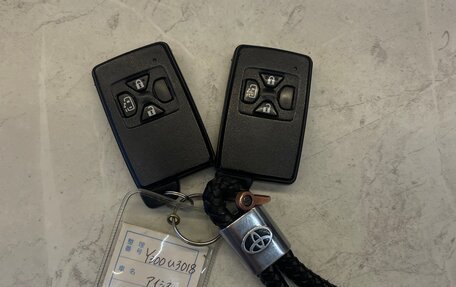 Toyota ISis I, 2010 год, 1 570 000 рублей, 19 фотография