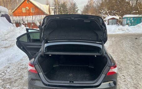 Toyota Camry, 2020 год, 2 500 000 рублей, 6 фотография