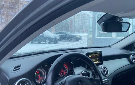 Mercedes-Benz GLA, 2015 год, 1 999 000 рублей, 7 фотография