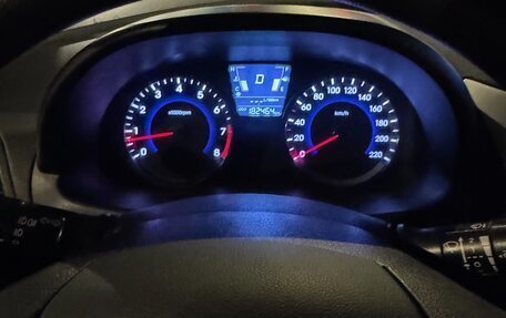 Hyundai Solaris II рестайлинг, 2013 год, 800 000 рублей, 5 фотография