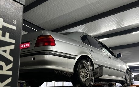 BMW 5 серия, 1998 год, 220 000 рублей, 1 фотография