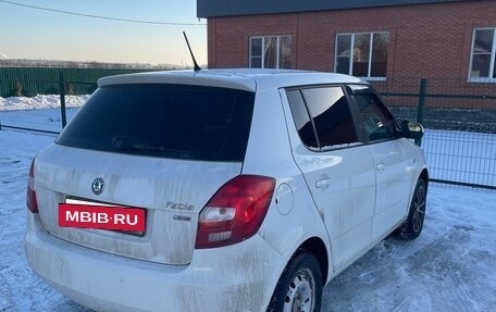 Skoda Fabia II, 2012 год, 760 000 рублей, 3 фотография