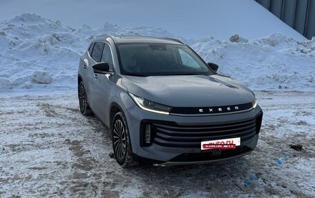 CheryExeed TXL, 2023 год, 2 490 000 рублей, 3 фотография