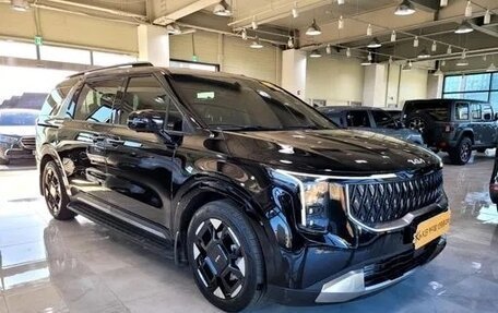 KIA Carnival, 2024 год, 4 900 000 рублей, 2 фотография