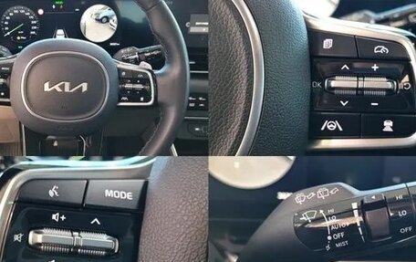 KIA Carnival, 2024 год, 4 900 000 рублей, 7 фотография