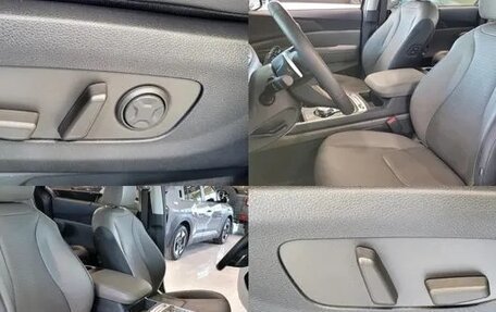 KIA Carnival, 2024 год, 4 900 000 рублей, 8 фотография