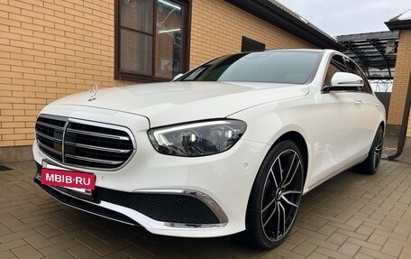 Mercedes-Benz E-Класс, 2020 год, 5 250 000 рублей, 3 фотография