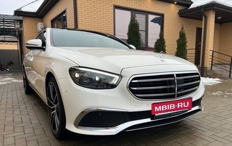 Mercedes-Benz E-Класс, 2020 год, 5 250 000 рублей, 2 фотография