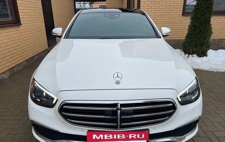Mercedes-Benz E-Класс, 2020 год, 5 250 000 рублей, 16 фотография