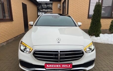 Mercedes-Benz E-Класс, 2020 год, 5 250 000 рублей, 21 фотография