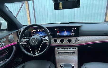 Mercedes-Benz E-Класс, 2020 год, 5 250 000 рублей, 38 фотография