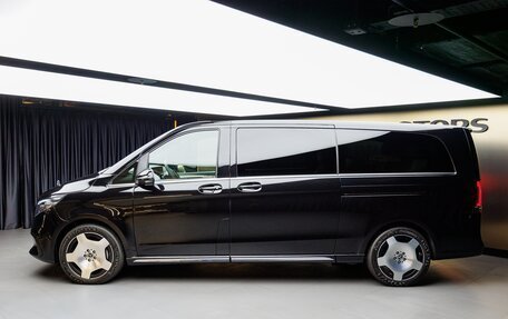 Mercedes-Benz V-Класс, 2026 год, 14 790 000 рублей, 8 фотография