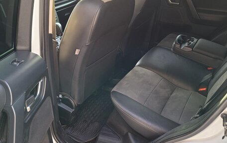 Land Rover Freelander II рестайлинг 2, 2014 год, 2 100 000 рублей, 8 фотография