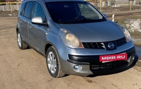 Nissan Note II рестайлинг, 2006 год, 450 000 рублей, 2 фотография