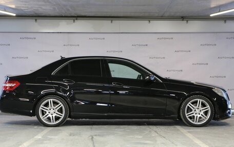 Mercedes-Benz E-Класс, 2011 год, 1 400 000 рублей, 8 фотография