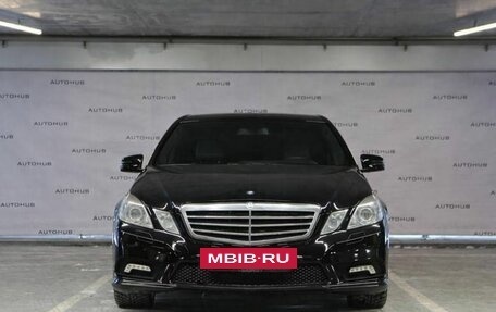 Mercedes-Benz E-Класс, 2011 год, 1 400 000 рублей, 2 фотография