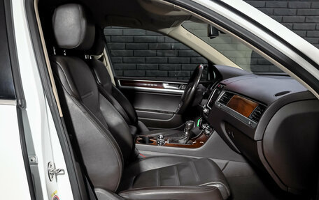 Volkswagen Touareg III, 2013 год, 1 950 000 рублей, 10 фотография