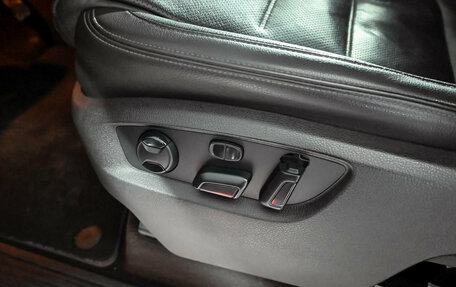 Volkswagen Touareg III, 2013 год, 1 950 000 рублей, 14 фотография