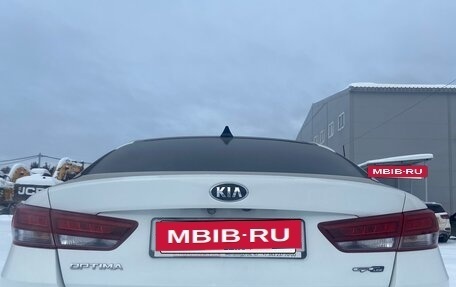 KIA Optima IV, 2018 год, 2 270 000 рублей, 8 фотография