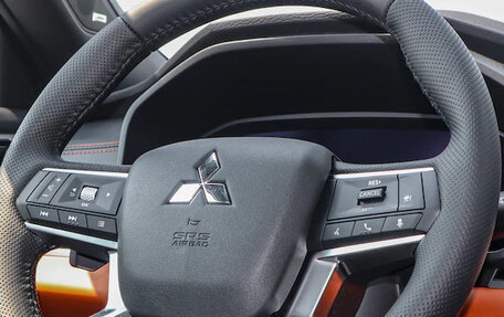 Mitsubishi Outlander, 2025 год, 5 640 000 рублей, 16 фотография