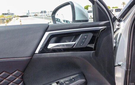 Mitsubishi Outlander, 2025 год, 5 640 000 рублей, 20 фотография