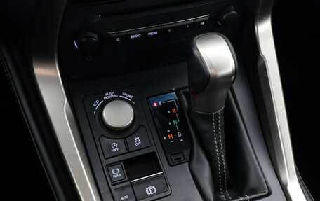 Lexus NX I, 2016 год, 2 499 000 рублей, 15 фотография